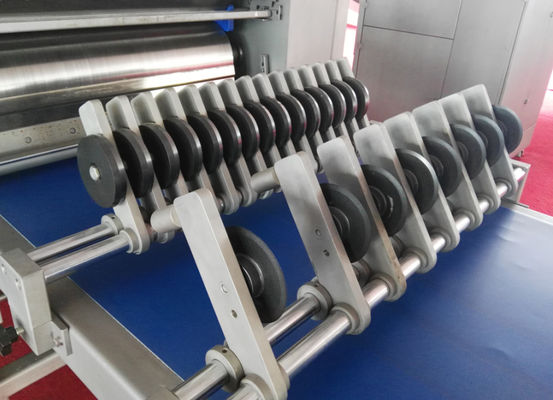 kopen De bevroren Gemakkelijke Doughnutproductielijn werkt met Geavanceerd PLC van Siemens Systeem online manufacture