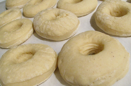 kopen industriële de Doughnutmaker van 750 mm, Automatische Dounut-de Klantenkleermaker van de Makermachine online vervaardiging