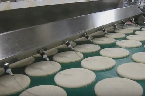 kopen Gemakkelijke Schone Pizza Automatische Machine, 3000 Kg /Hr-van de Output het Commerciële Pizza Materiaal online vervaardiging