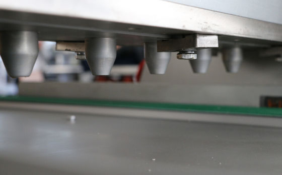 kopen 400*600mm van de de Depositeurmachine van de Dienbladencake de Flexibele Structuur met Veranderlijke Pijpen online vervaardiging