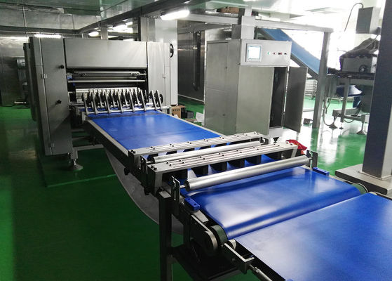 kopen Auto die Industriële Gebakjemachine 35kw voor Semi Gebeëindigd Gebakje Bevroren Deeg bevriezen online vervaardiging