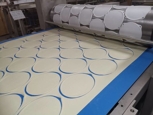 kopen Productielijn voor industriële pizza's met een diameter van 15 - 35 cm voor pizza's in Italiaanse / Amerikaanse stijl online vervaardiging